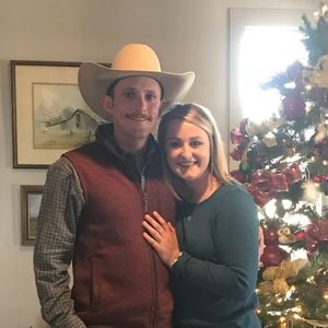 Meet your Posher, Macie